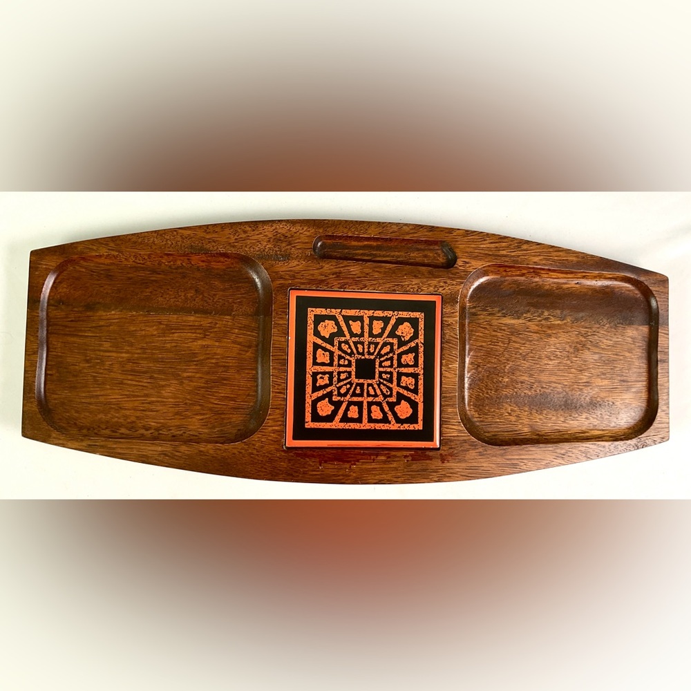 Imperial international, Japan – carved hardwood tray/cheese, serving dish